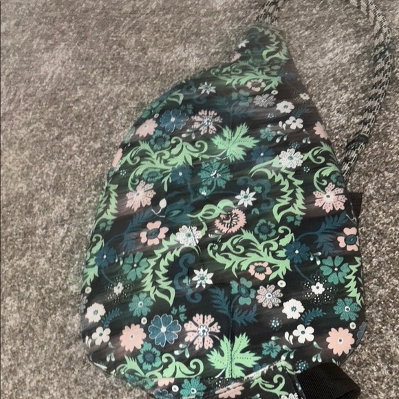 KAVU Floral Sling Bag - Picture 6 of 8